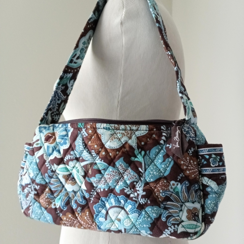 Vera Bradley's Blue & Brown Floral bag